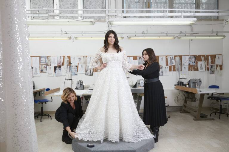 spose Curvy